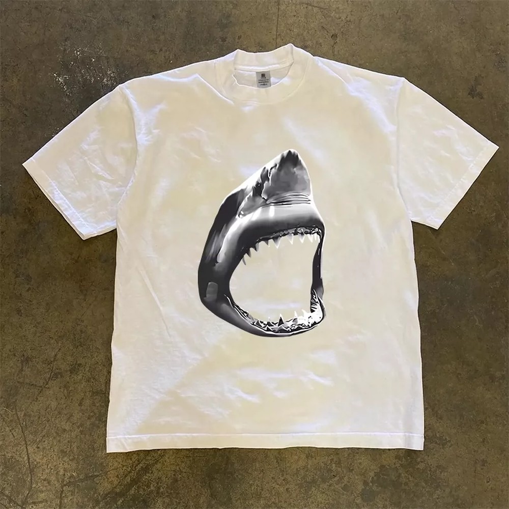 Great White Shark T-Shirt Men  - Women'S Fashion Graphic Tees 评论和价格