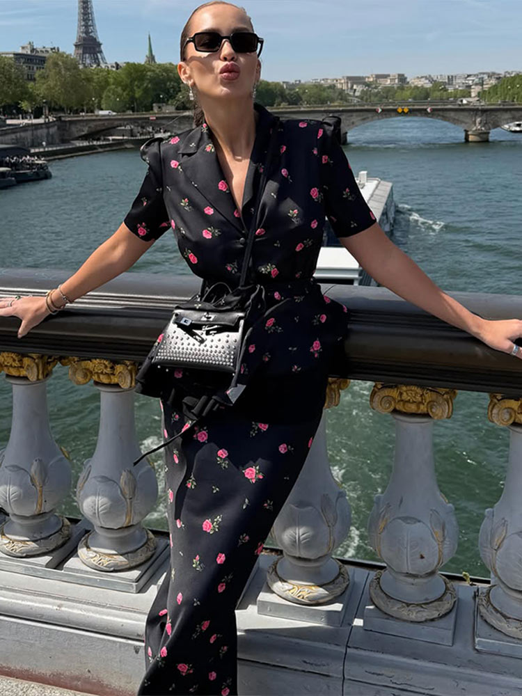 Floral Blazer Coat Skirt Sets  - Women'S Fashion Trends Spring 2026 评论和价格