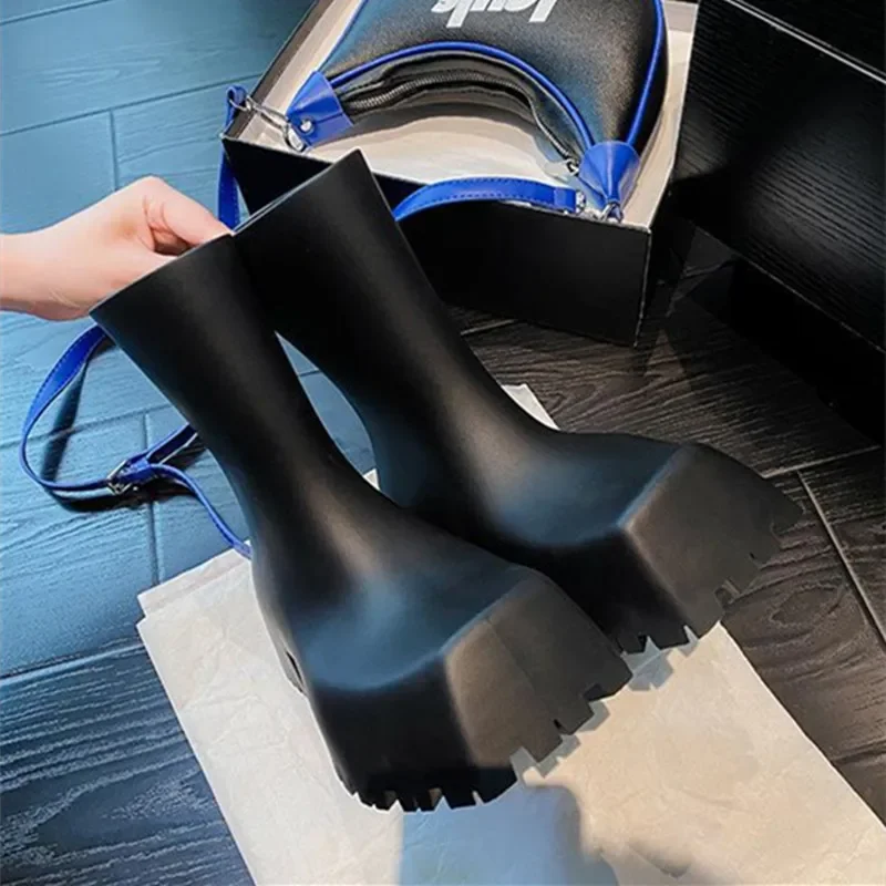 High Quality Soft Leather PU A - Women'S Fashion Rain Boots 评论和价格
